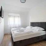 Apartment Carmen