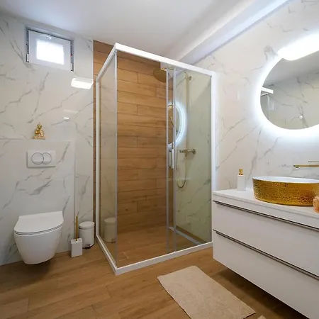 Carmen Apartment Bibinje