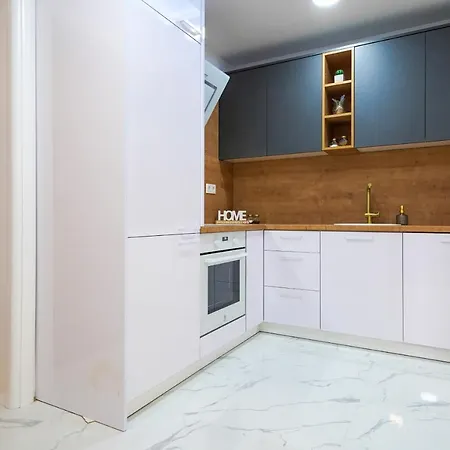 Carmen Apartment Bibinje