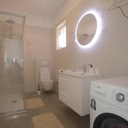 Carmen Apartment