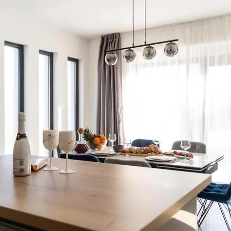 Carmen Apartment Bibinje