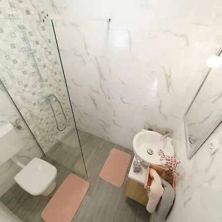 Apartment Carmen Bibinje